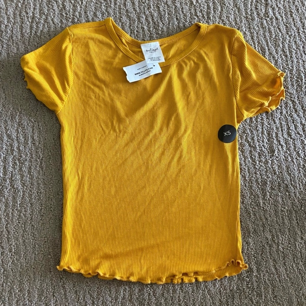 Cropped Tee
